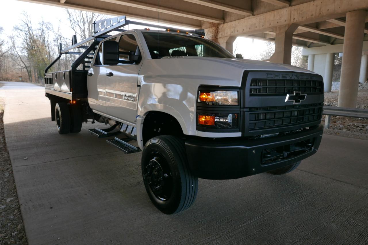 Chevrolet Silverado MD 4WD Crew Cab Work Truck 2024