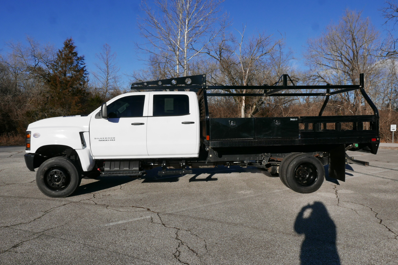 Chevrolet Silverado MD 4WD Crew Cab Work Truck 2024