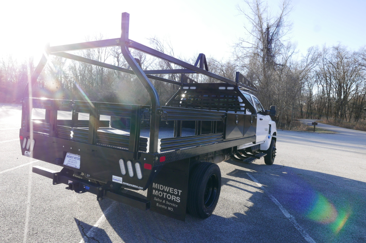 Chevrolet Silverado MD 4WD Crew Cab Work Truck 2024