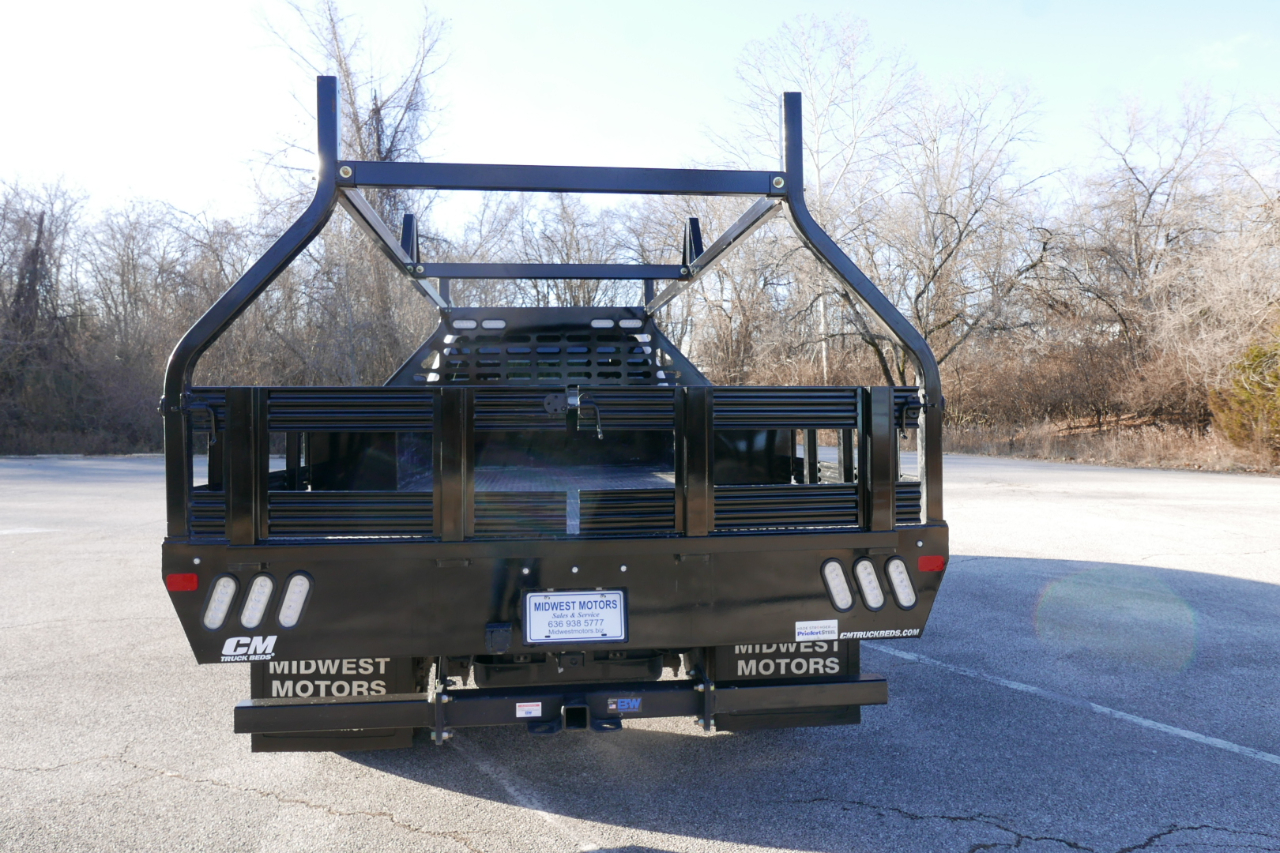 Chevrolet Silverado MD 4WD Crew Cab Work Truck 2024