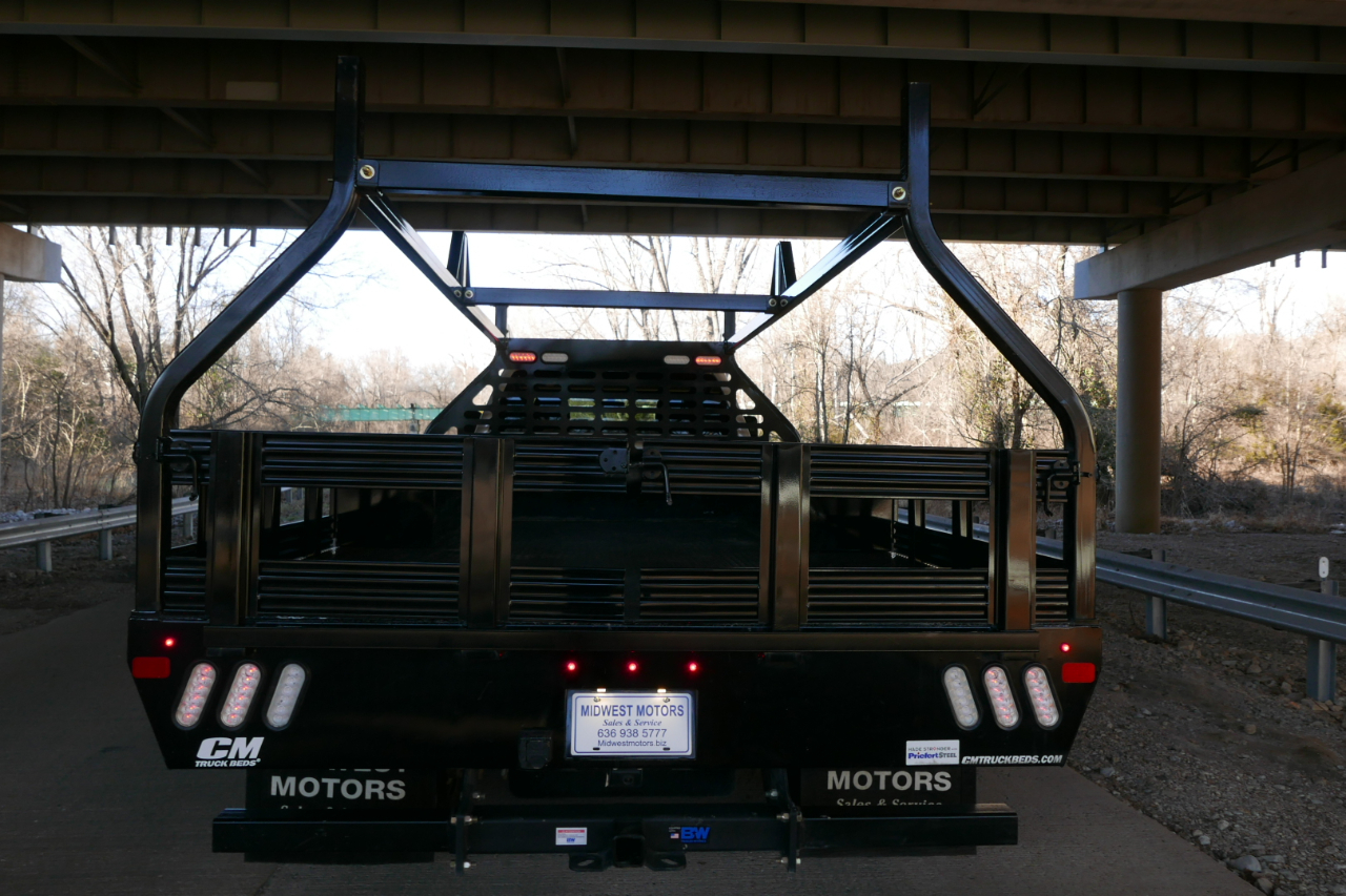 Chevrolet Silverado MD 4WD Crew Cab Work Truck 2024