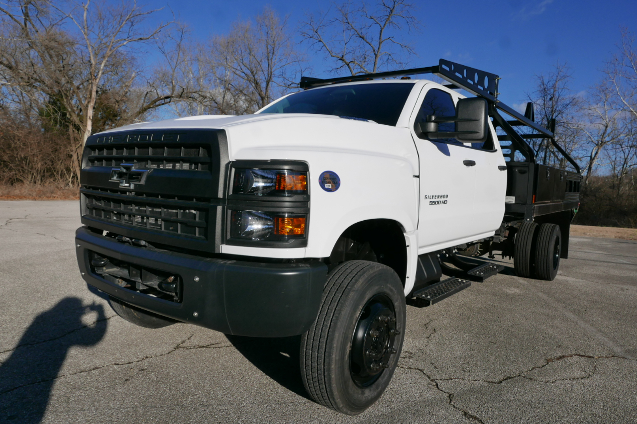 Chevrolet Silverado MD 4WD Crew Cab Work Truck 2024