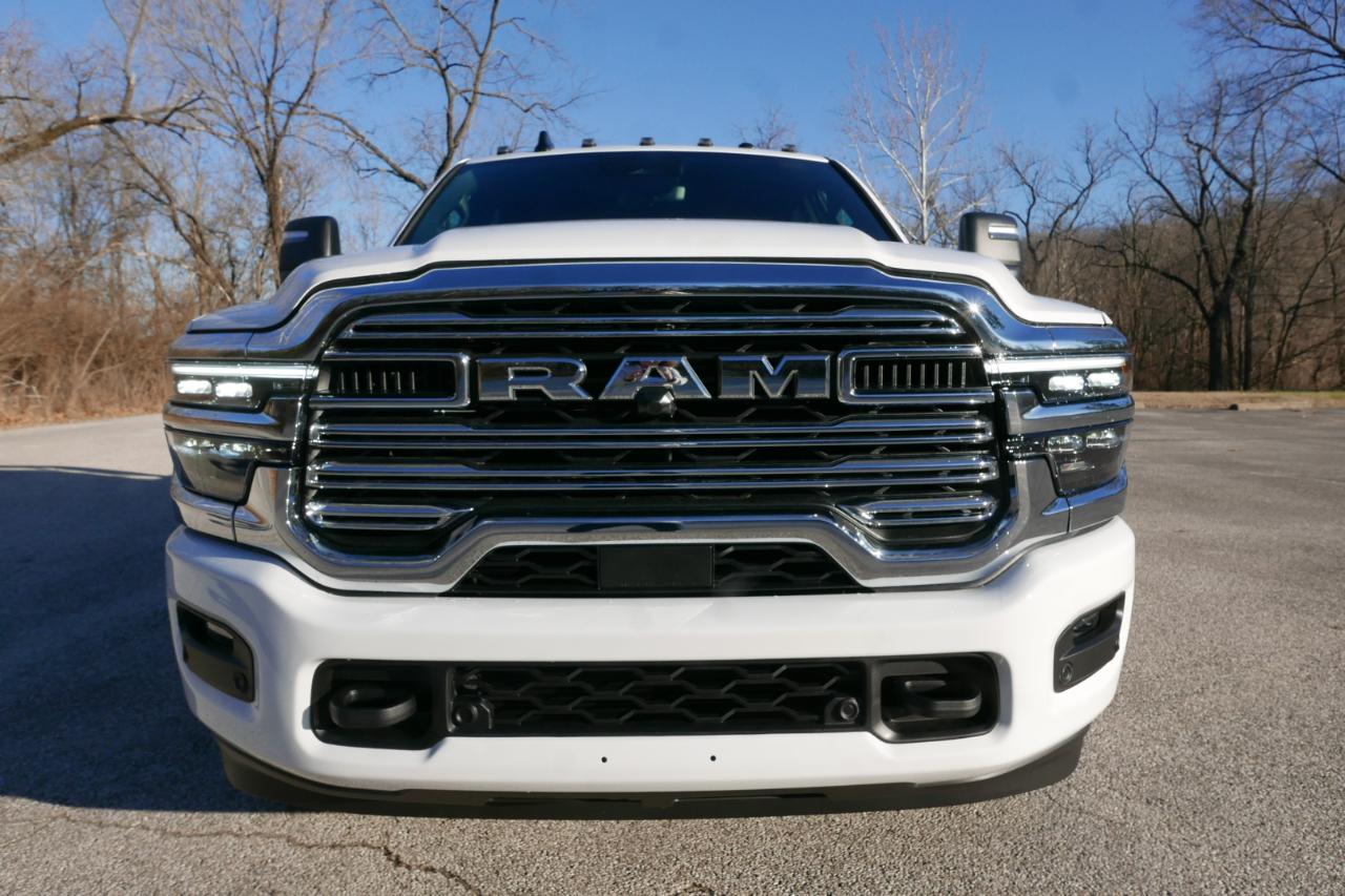 RAM 3500 Chassis Cab Big Horn 4WD Crew Cab 60" CA 172.4" WB 2026