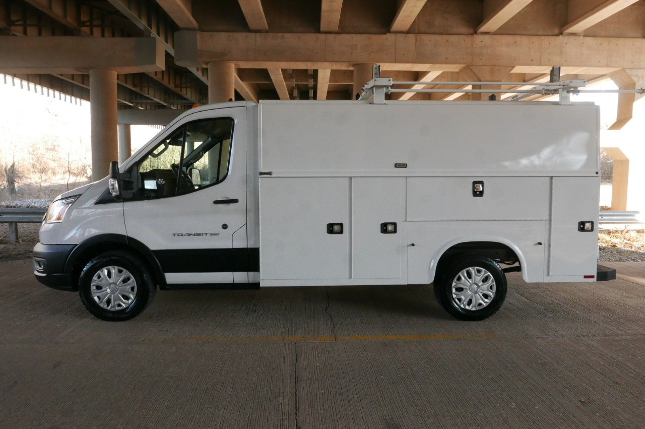Ford Transit Cutaway T-350 RWD SRW 138" WB 9500 GVWR 2022