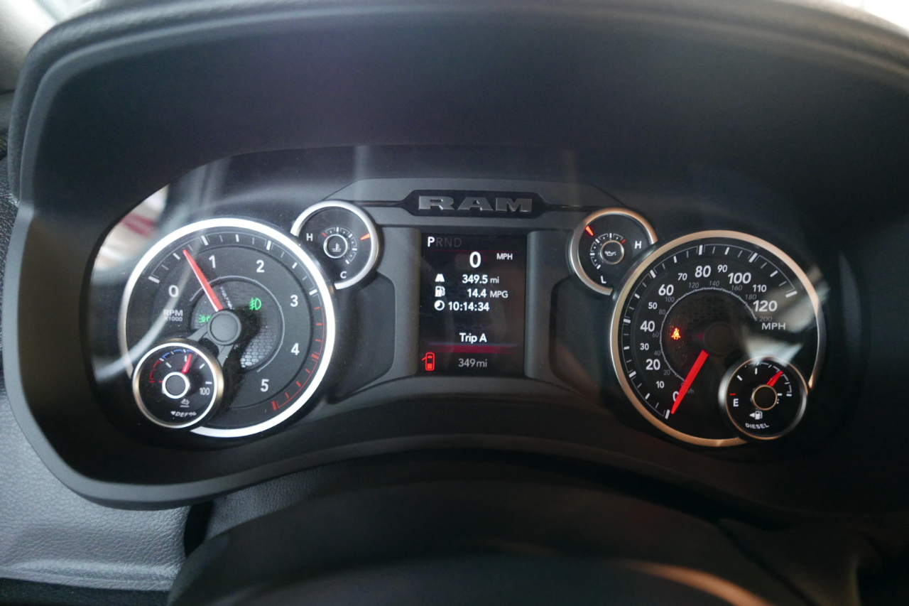 RAM 4500 Chassis Cab Tradesman 4x4 Crew Cab 60" CA 173.4" WB 2025