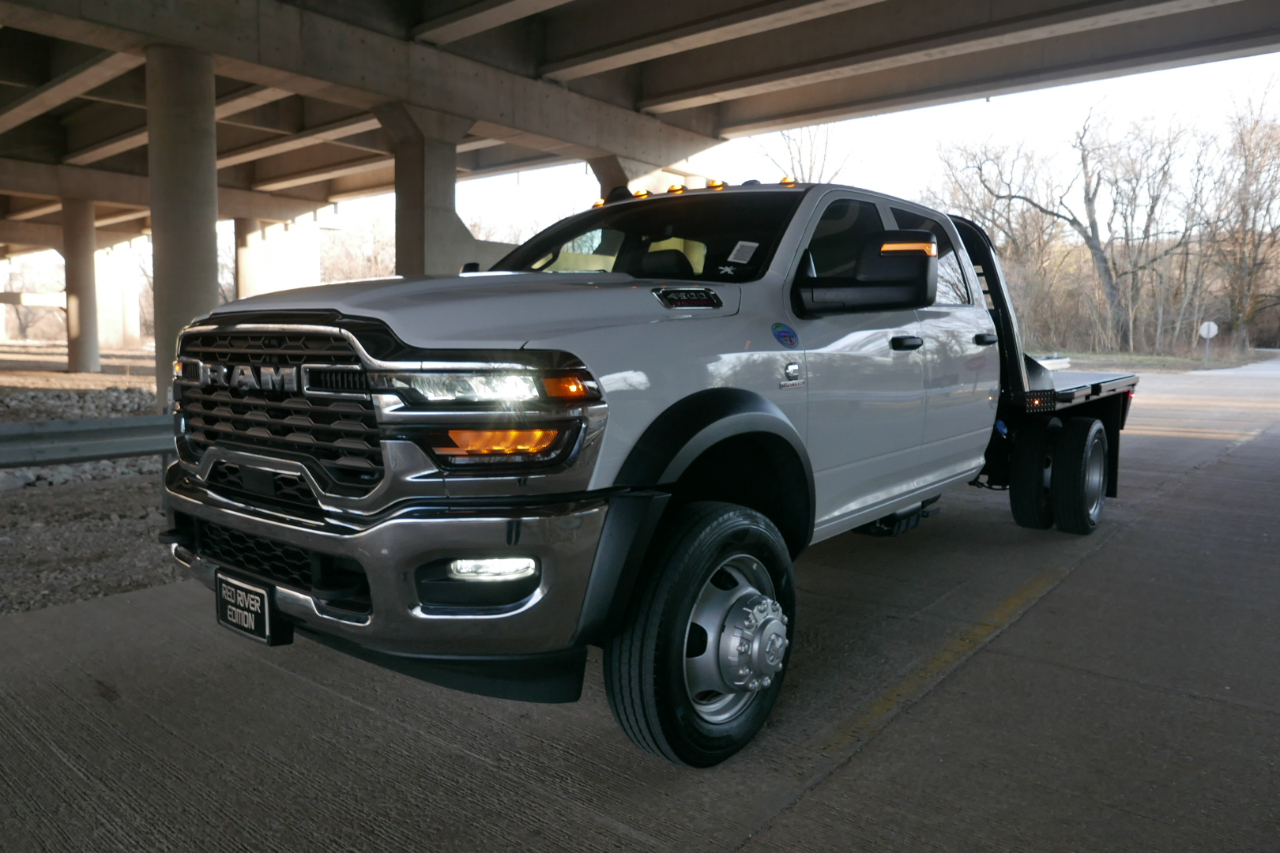 RAM 4500 Chassis Cab Tradesman 4x4 Crew Cab 60" CA 173.4" WB 2025