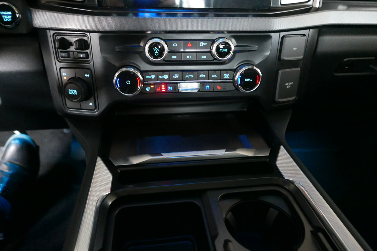 Ford Super Duty F-450 DRW Platinum 4WD Crew Cab 8' Box 2026