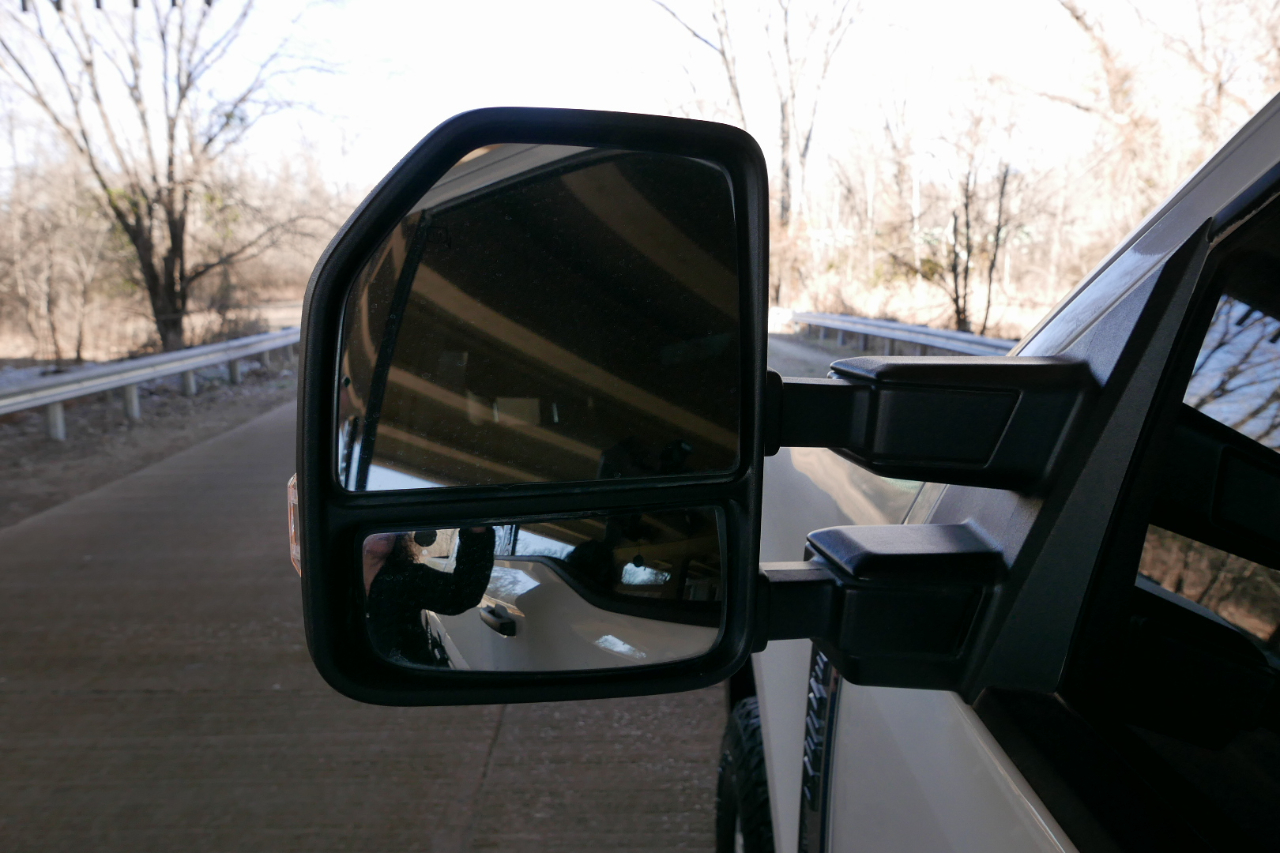 Ford Super Duty F-250 SRW XLT 4WD Crew Cab 8' Box 2024