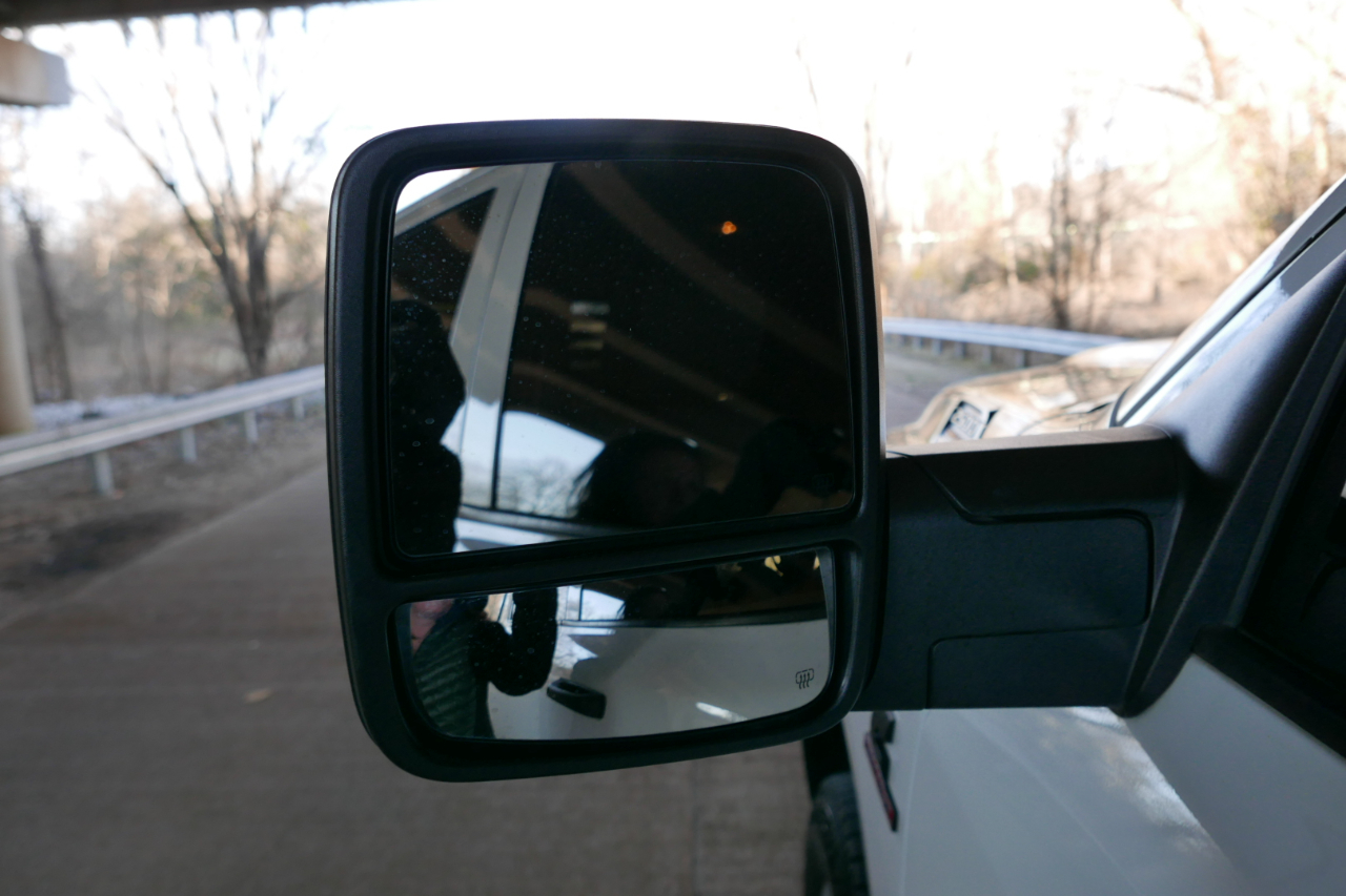 RAM 2500 Tradesman 4x4 Crew Cab 8' Box 2024