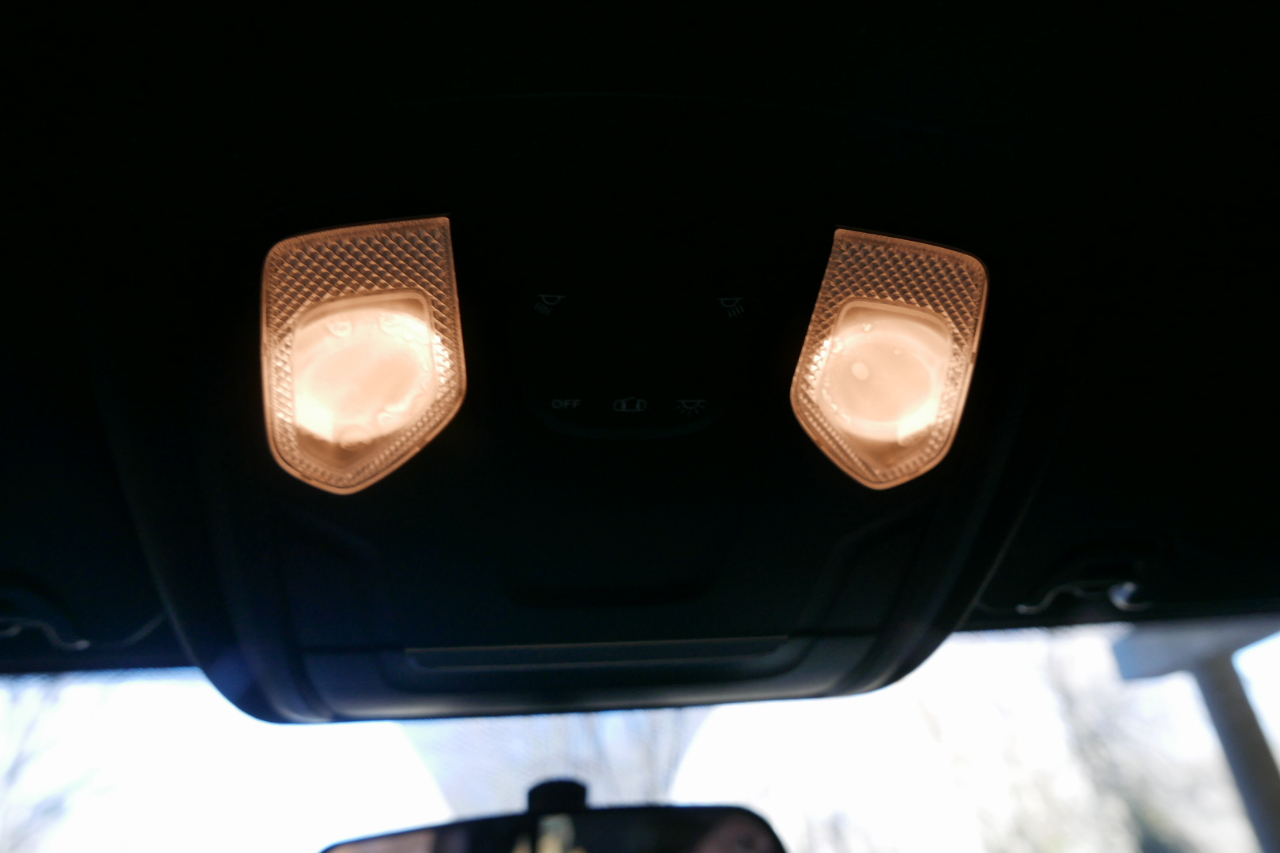 RAM 2500 Tradesman 4x4 Crew Cab 8' Box 2023