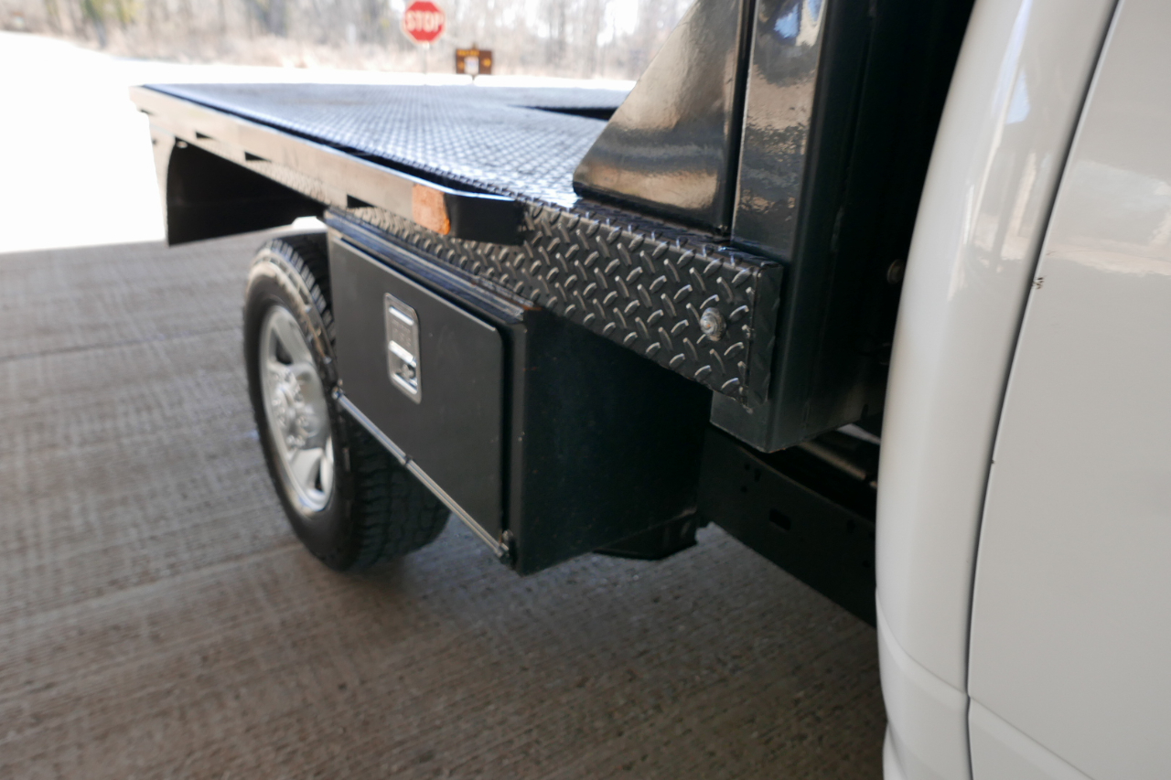 RAM 2500 Tradesman 4x4 Crew Cab 8' Box 2023