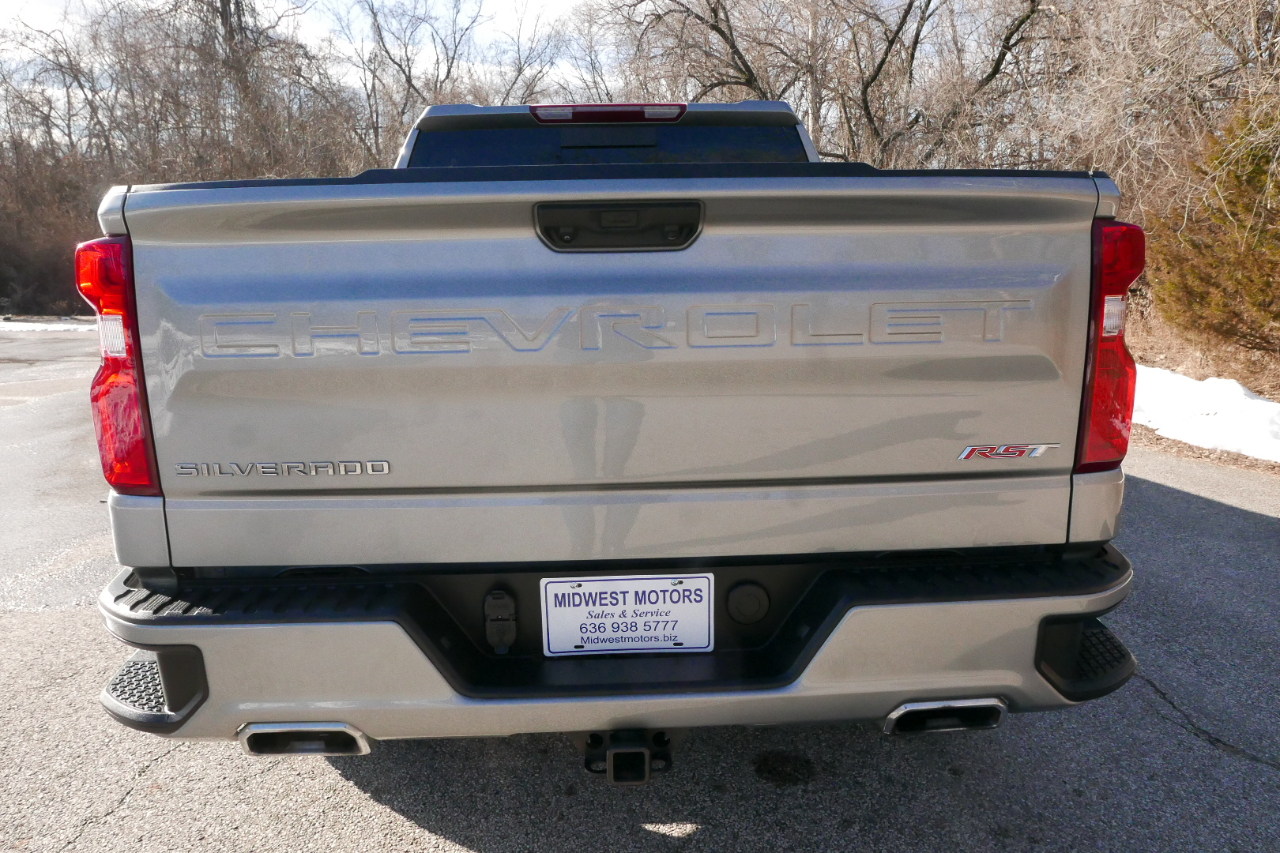 Chevrolet Silverado 1500 4WD Crew Cab 147" RST 2024