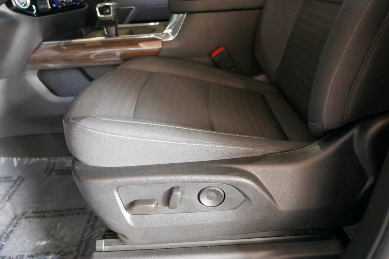 Chevrolet Silverado 1500 4WD Crew Cab 147" RST 2024