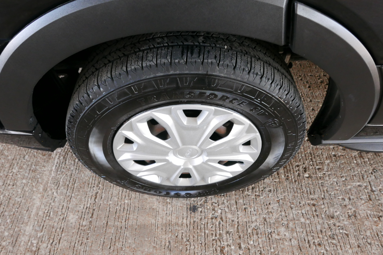 Ford Transit Passenger Wagon T-350 148" Med Roof XLT RWD 2023