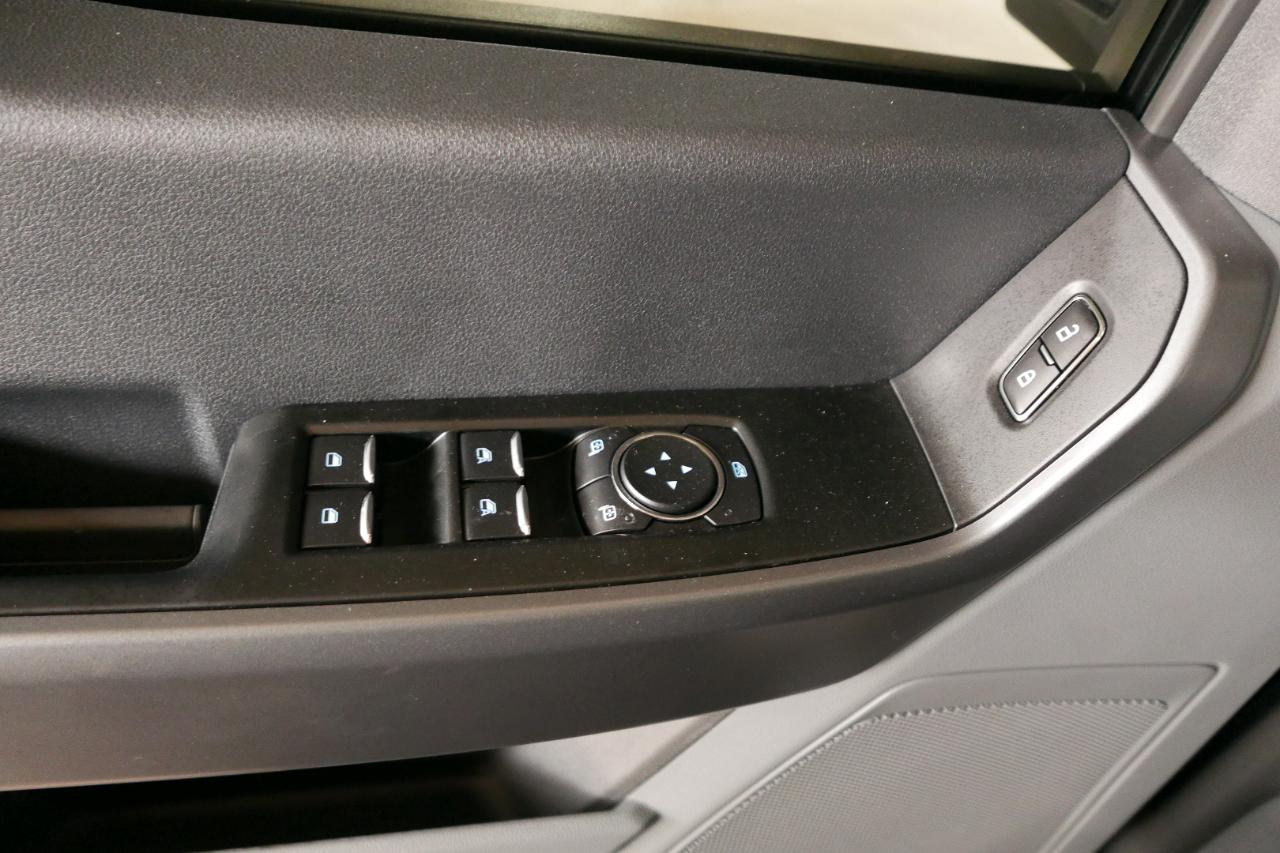 Ford Super Duty F-250 SRW XL 4WD SuperCab 8' Box 2026