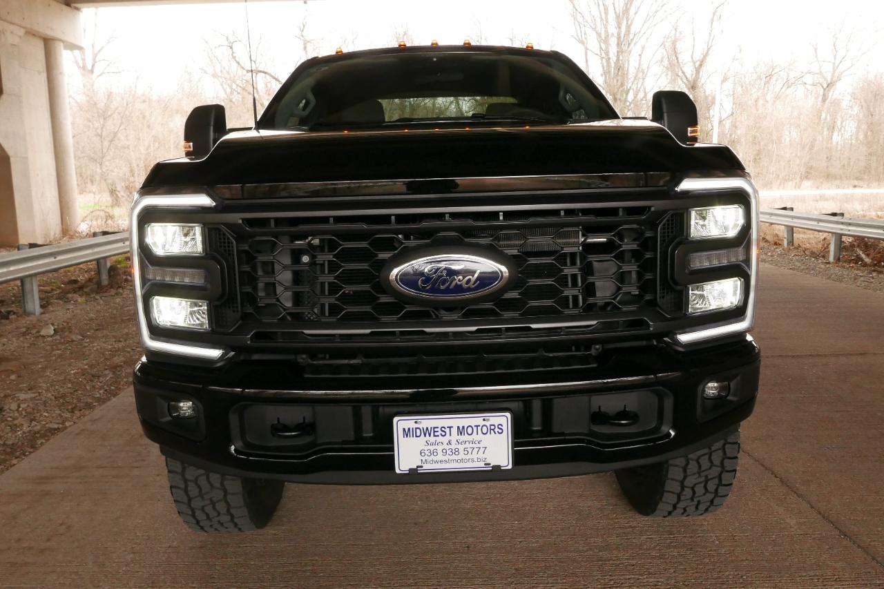 Ford Super Duty F-250 SRW XL 4WD SuperCab 8' Box 2026