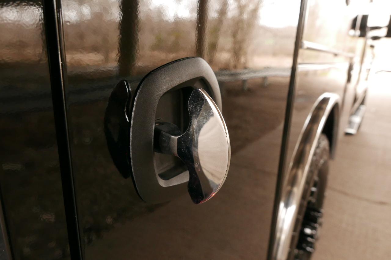 Ford Super Duty F-250 SRW XL 4WD SuperCab 8' Box 2026