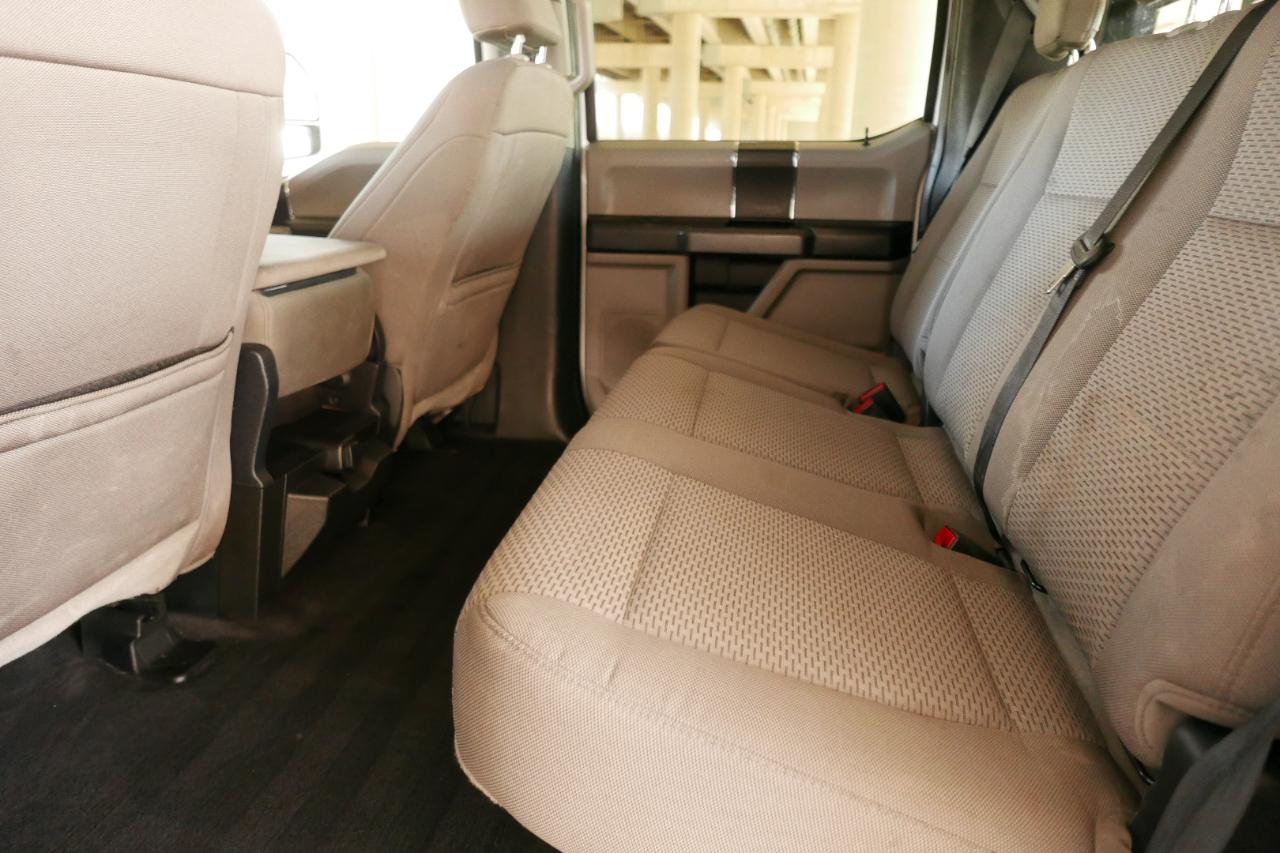 Ford Super Duty F-450 DRW XLT 4WD Crew Cab 179" WB 60" CA 2021