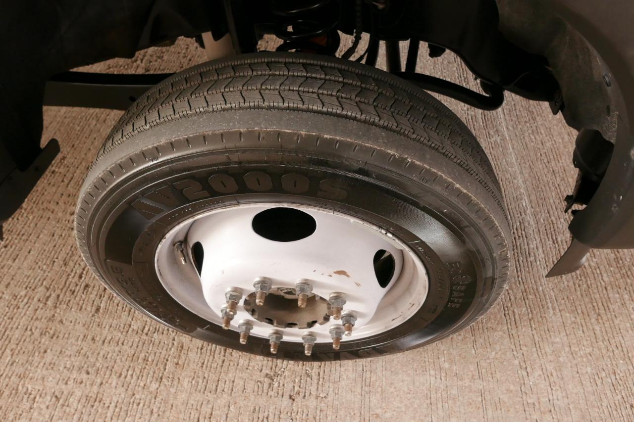 Ford Super Duty F-450 DRW XLT 4WD Crew Cab 179" WB 60" CA 2021