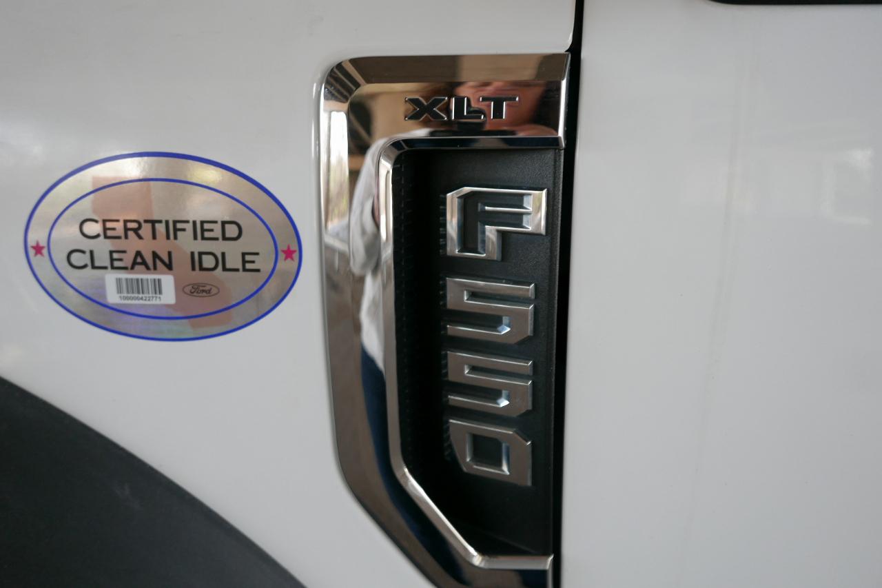 Ford Super Duty F-550 DRW XLT 4WD Crew Cab 203" WB 84" CA 2021