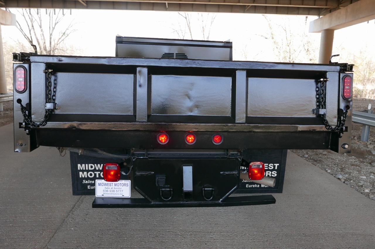 Ford Super Duty F-550 DRW XLT 4WD Crew Cab 203" WB 84" CA 2021