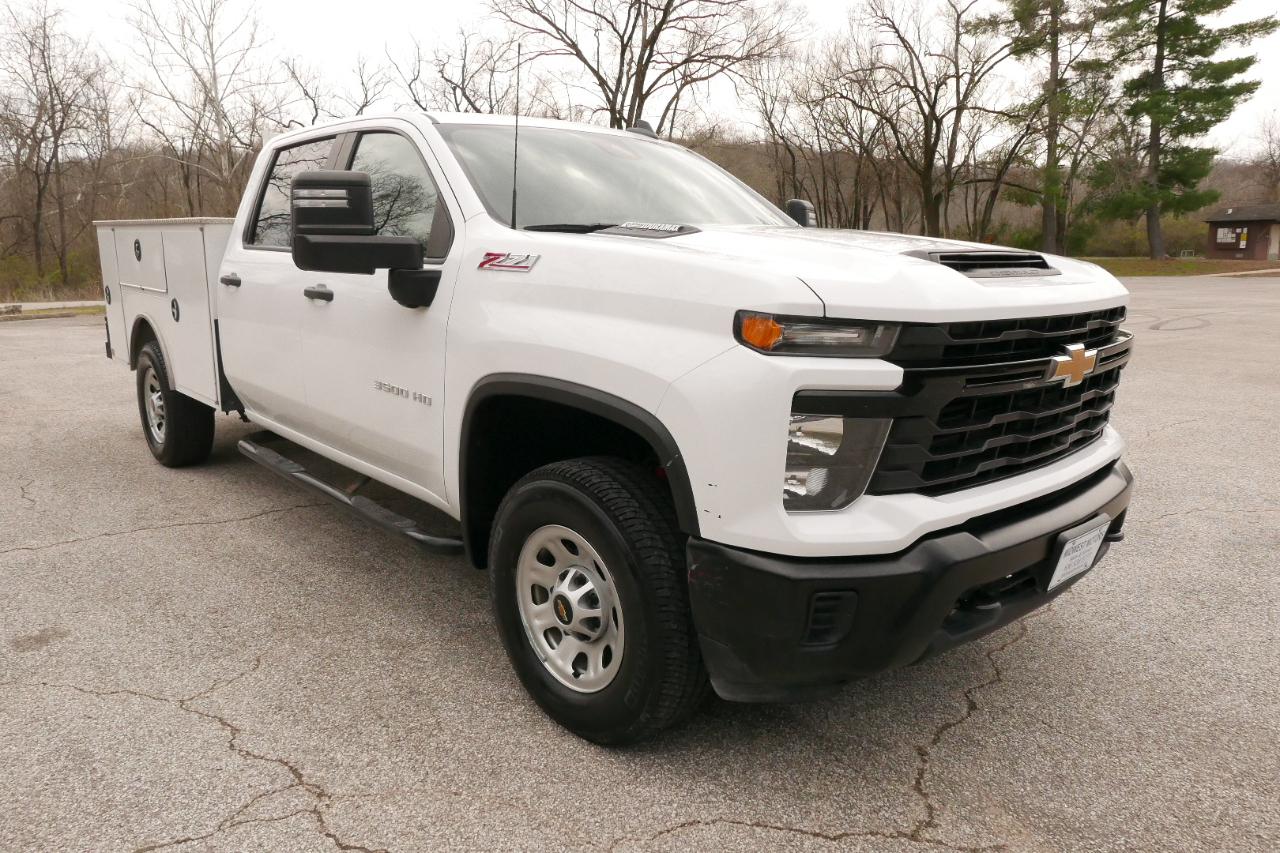 Chevrolet Silverado 3500HD 4WD Crew Cab 172" Work Truck 2024
