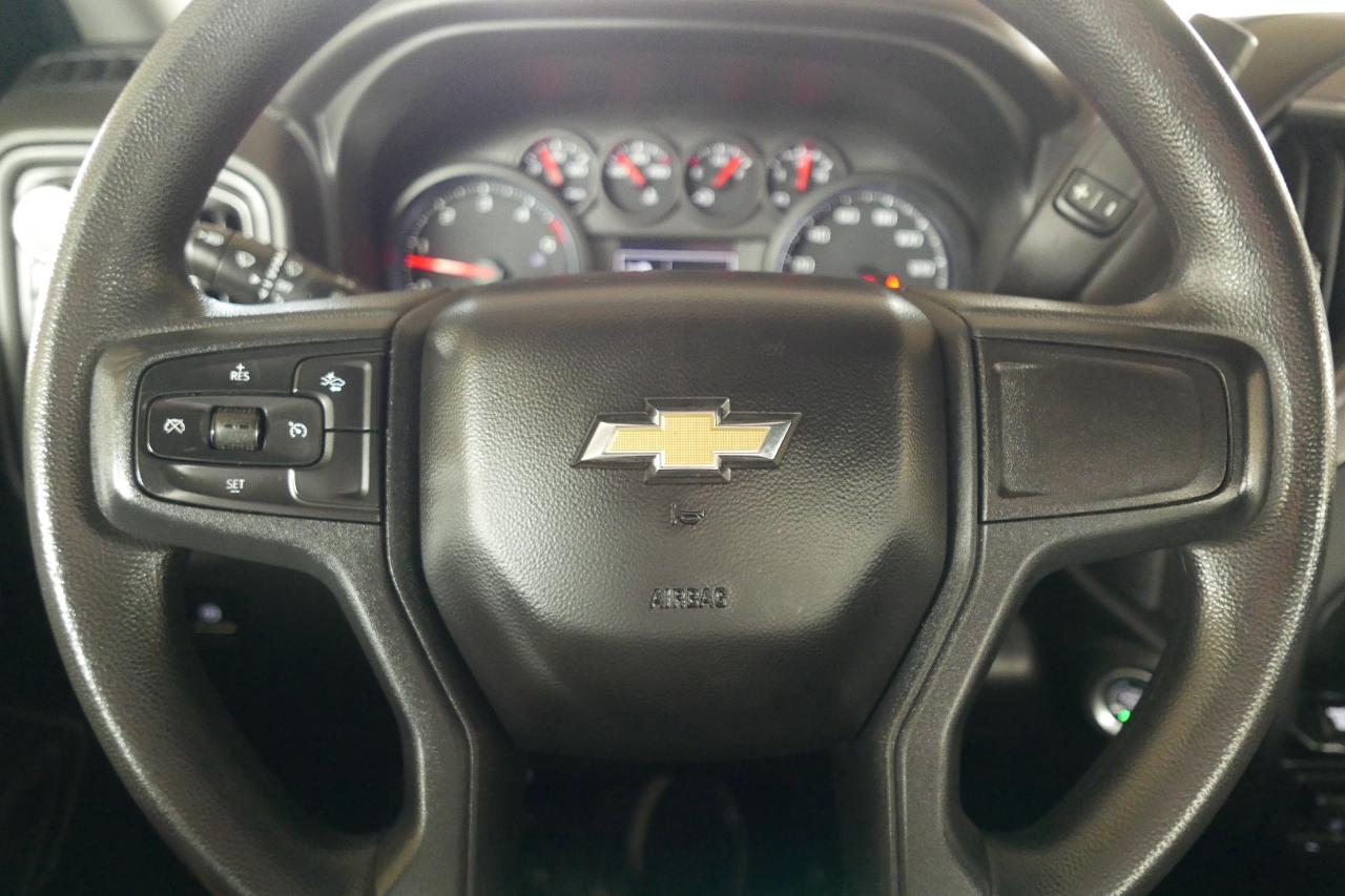 Chevrolet Silverado 3500HD 4WD Crew Cab 172" Work Truck 2024