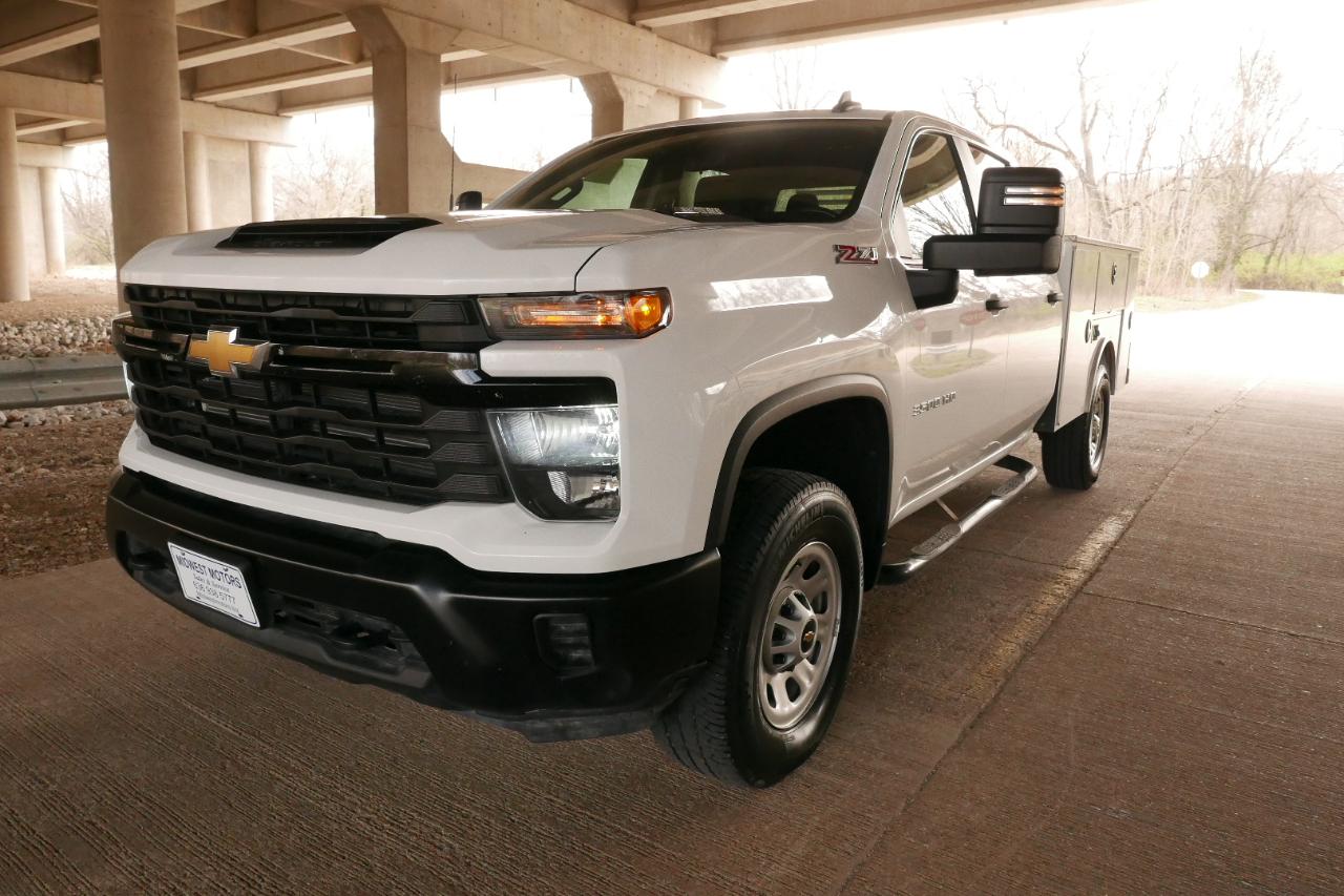 Chevrolet Silverado 3500HD 4WD Crew Cab 172" Work Truck 2024