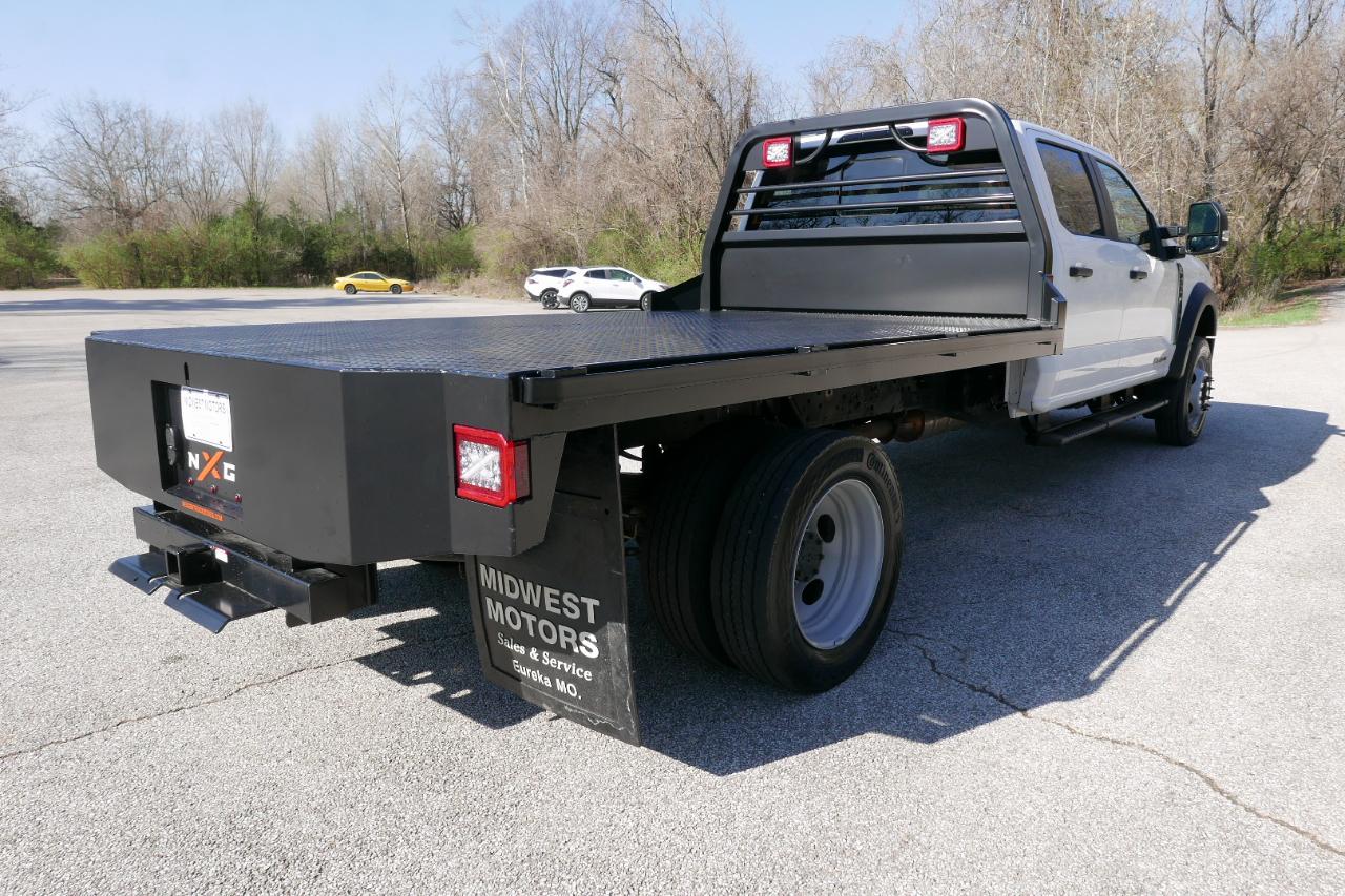 Ford Super Duty F-550 DRW XL 4WD Crew Cab 203" WB 84" CA 2024