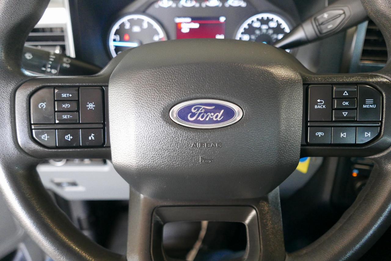 Ford Super Duty F-550 DRW XL 4WD Crew Cab 203" WB 84" CA 2024