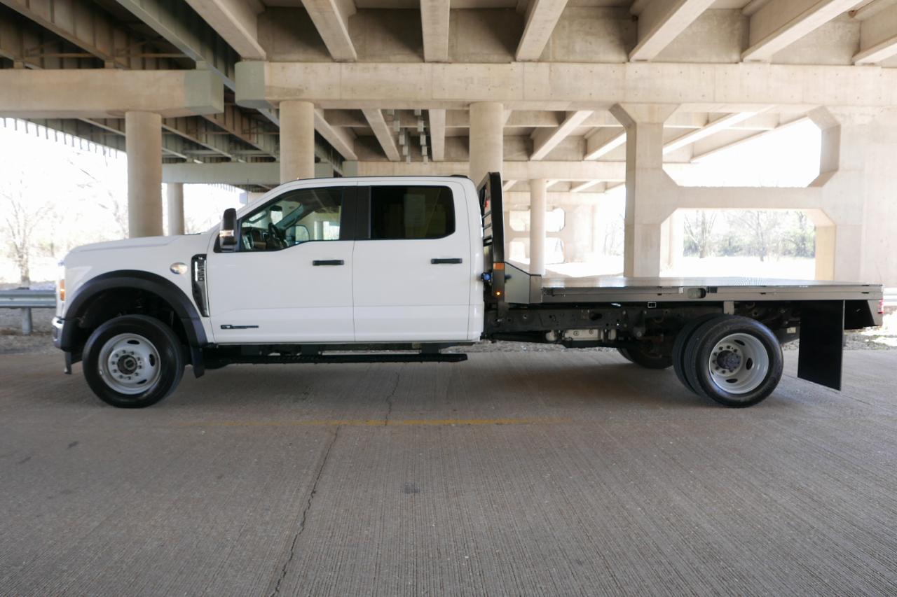 Ford Super Duty F-550 DRW XL 4WD Crew Cab 203" WB 84" CA 2024