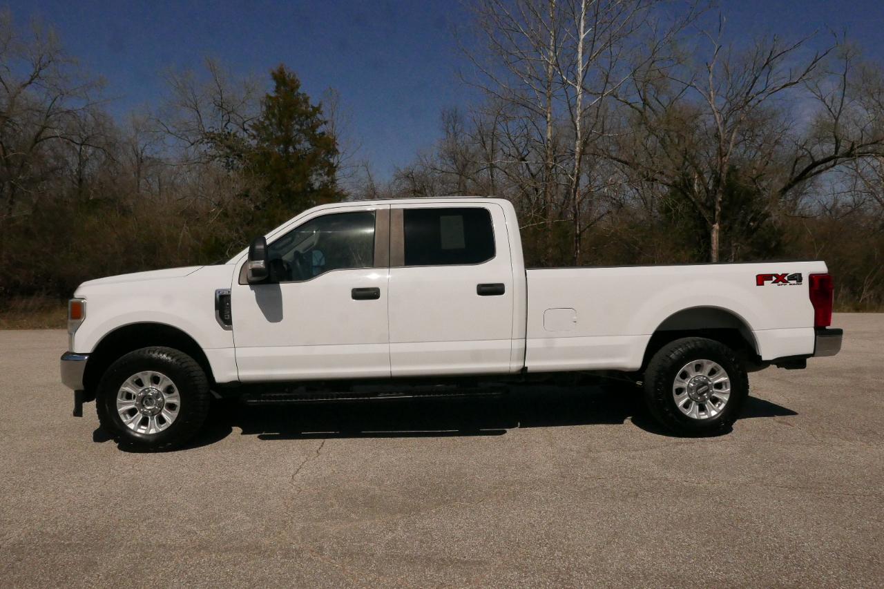 Ford Super Duty F-350 SRW XL 4WD Crew Cab 8' Box 2022