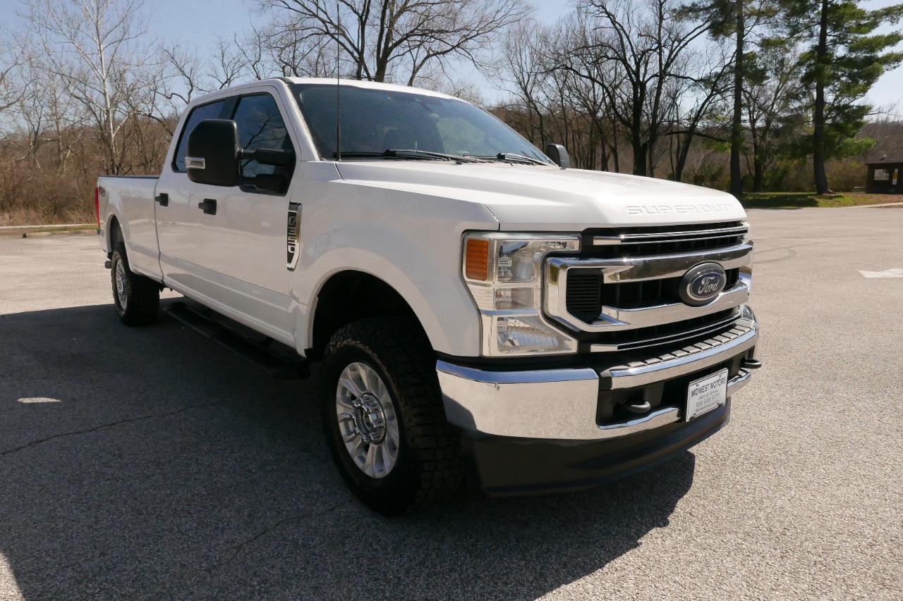 Ford Super Duty F-350 SRW XL 4WD Crew Cab 8' Box 2022