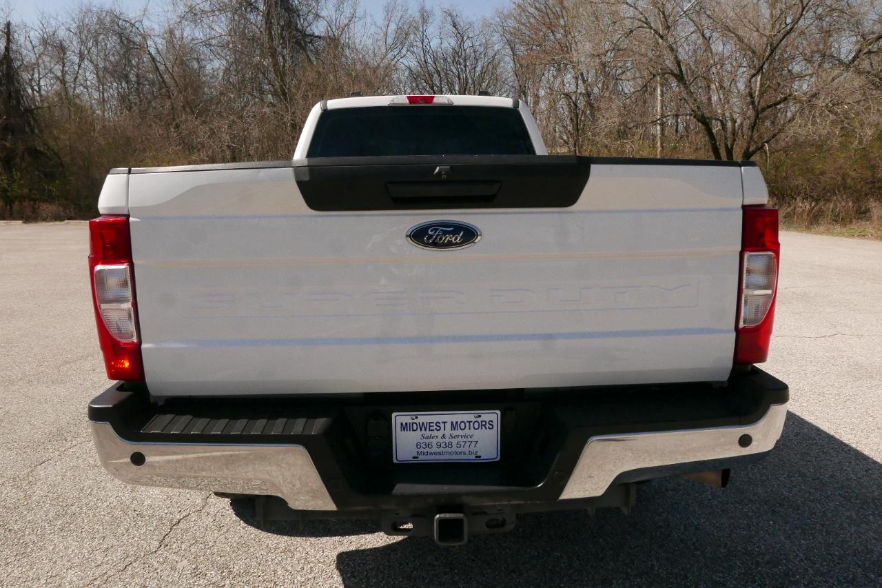 Ford Super Duty F-350 SRW XL 4WD Crew Cab 8' Box 2022