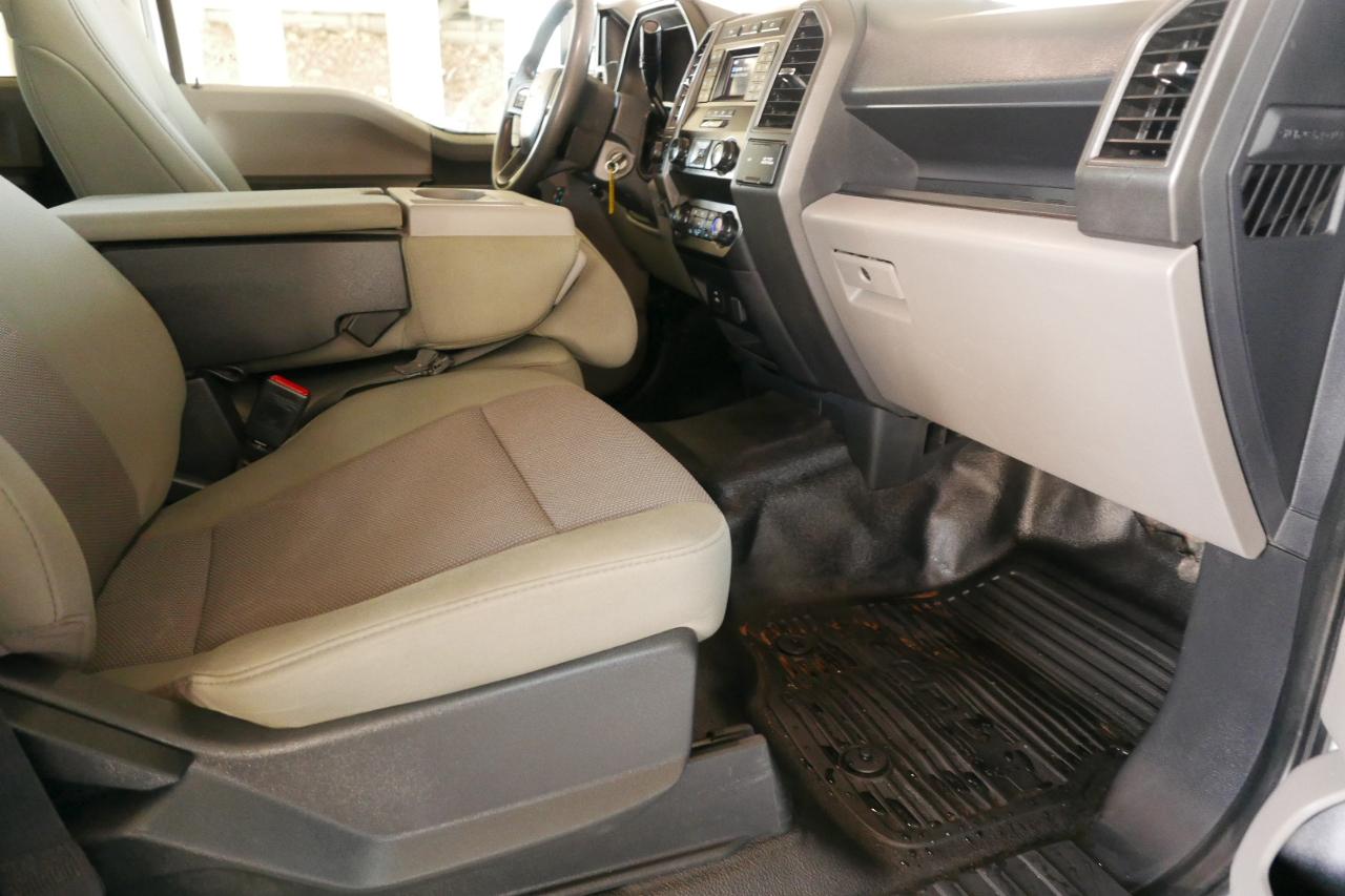 Ford Super Duty F-350 SRW XL 4WD Crew Cab 8' Box 2022