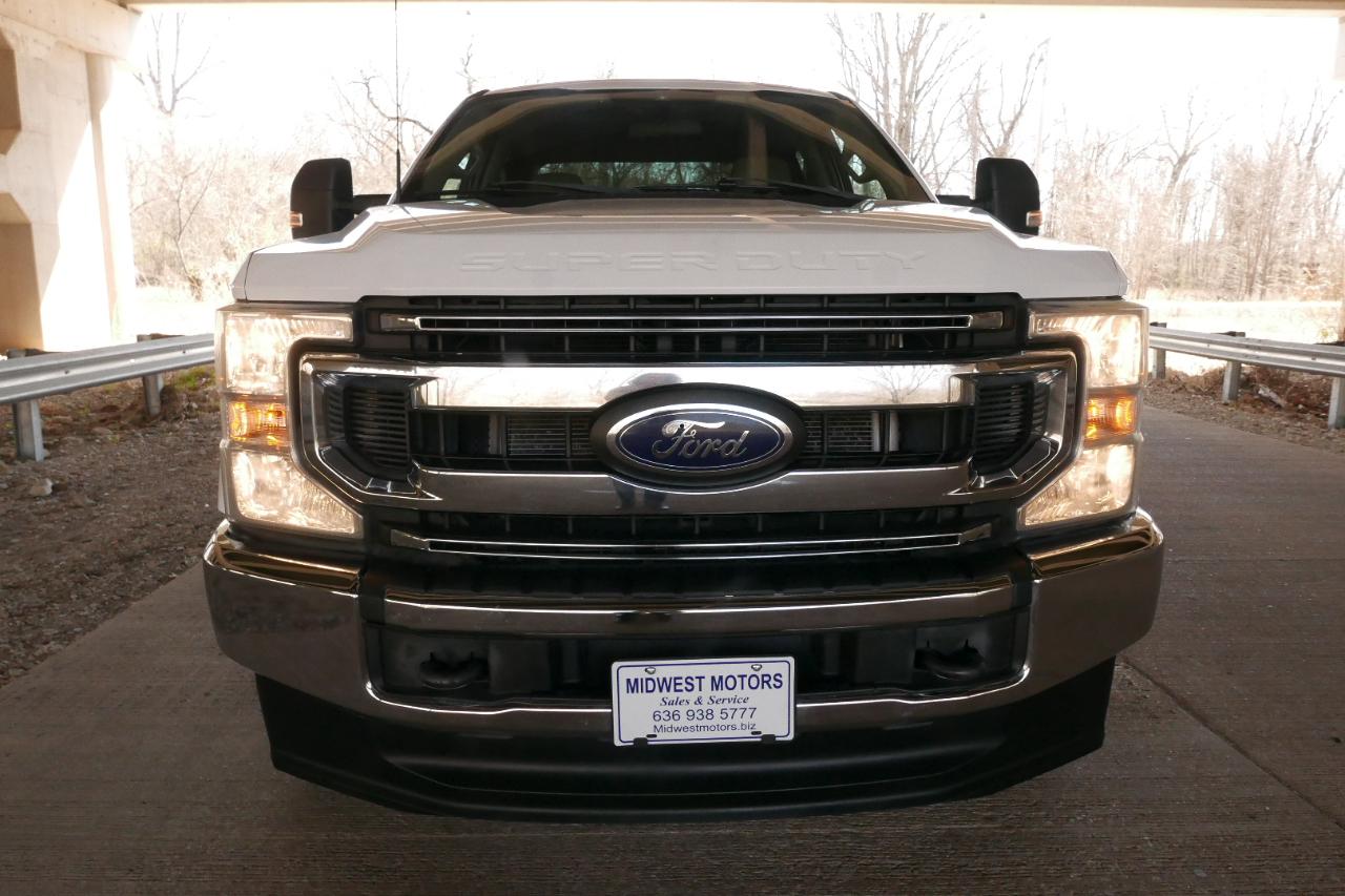 Ford Super Duty F-350 SRW XL 4WD Crew Cab 8' Box 2022