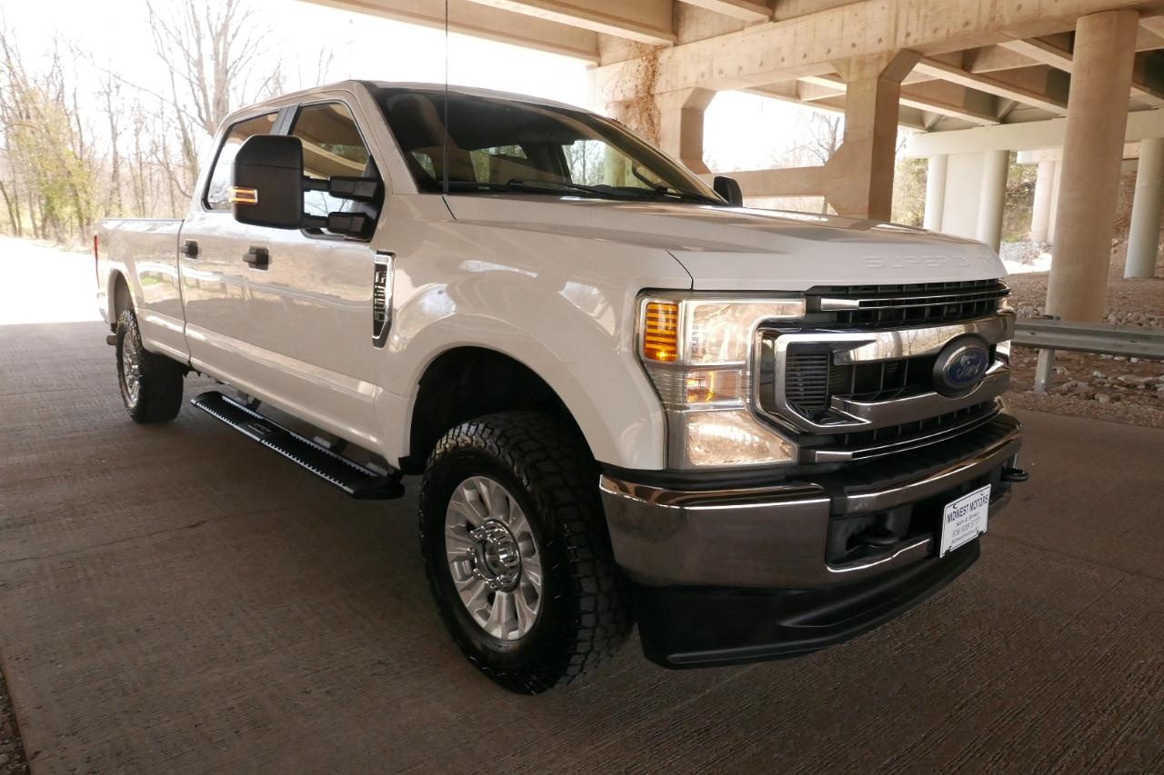 Ford Super Duty F-350 SRW XL 4WD Crew Cab 8' Box 2022