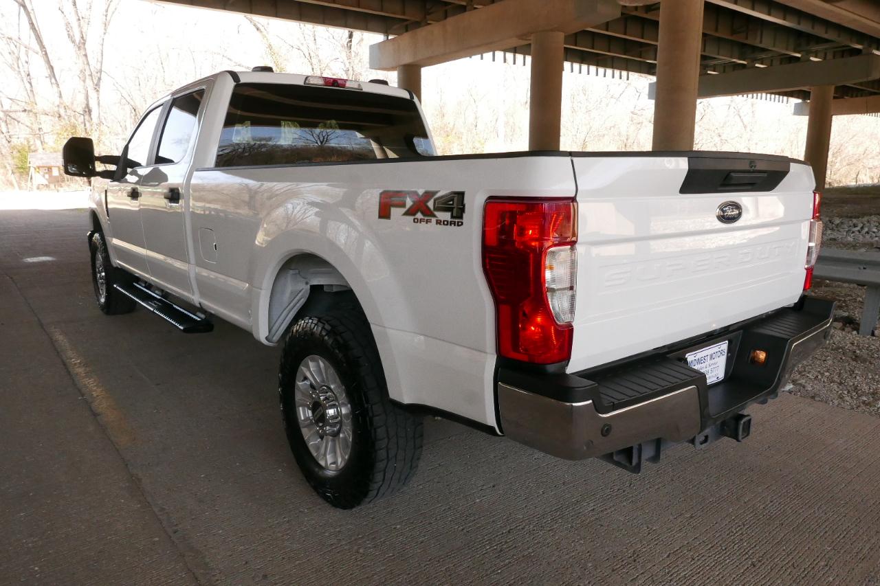 Ford Super Duty F-350 SRW XL 4WD Crew Cab 8' Box 2022