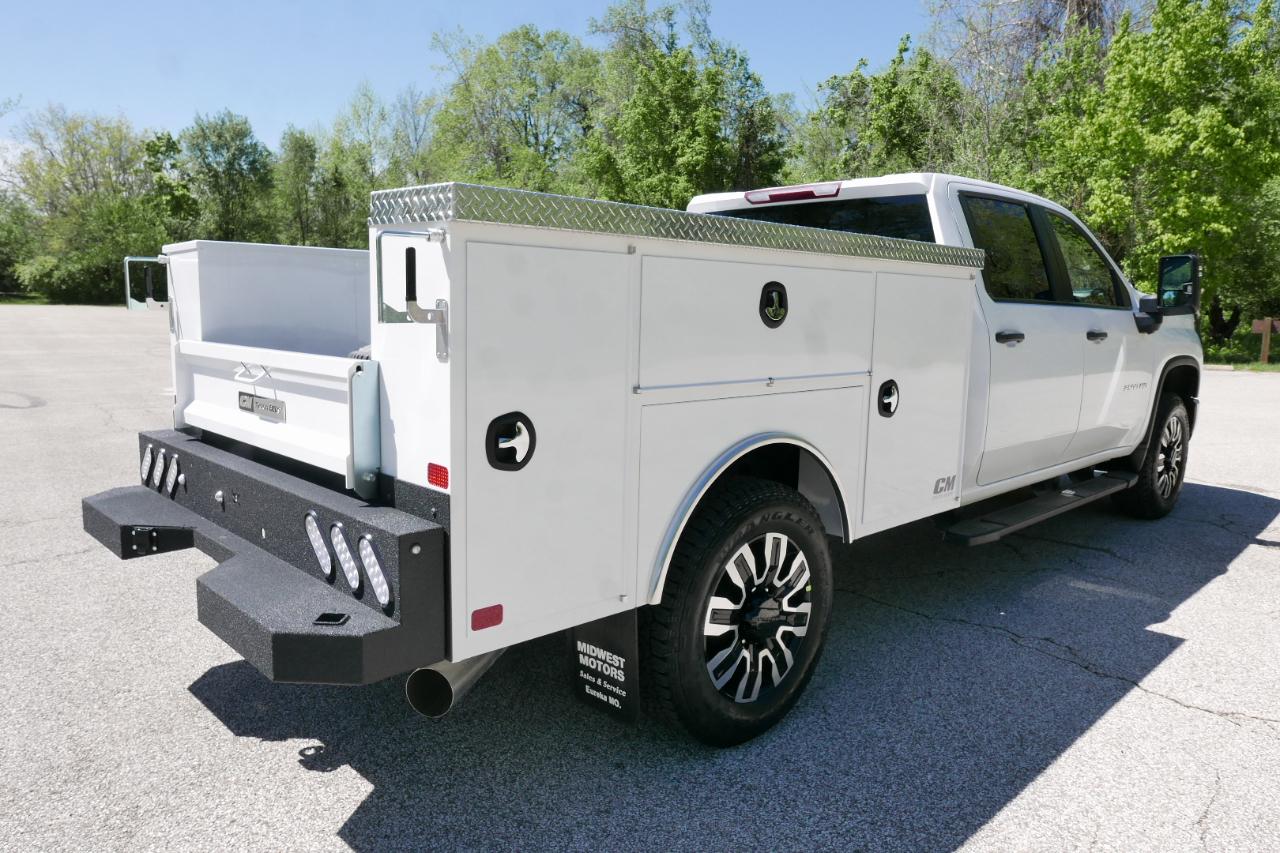 Chevrolet Silverado 2500HD 4WD Crew Cab 172" Custom 2024