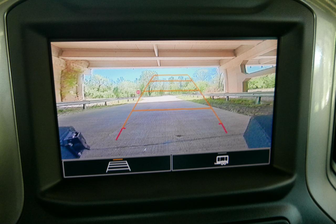 Chevrolet Silverado 2500HD 4WD Crew Cab 172" Custom 2024