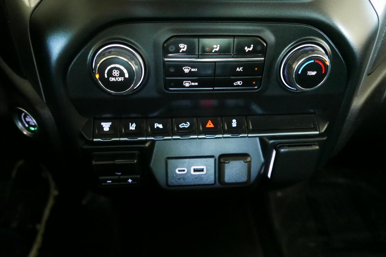 Chevrolet Silverado 2500HD 4WD Crew Cab 172" Custom 2024