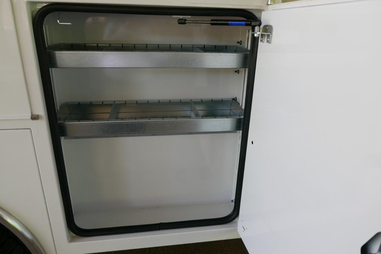 Chevrolet Silverado 2500HD 4WD Crew Cab 172" Custom 2024