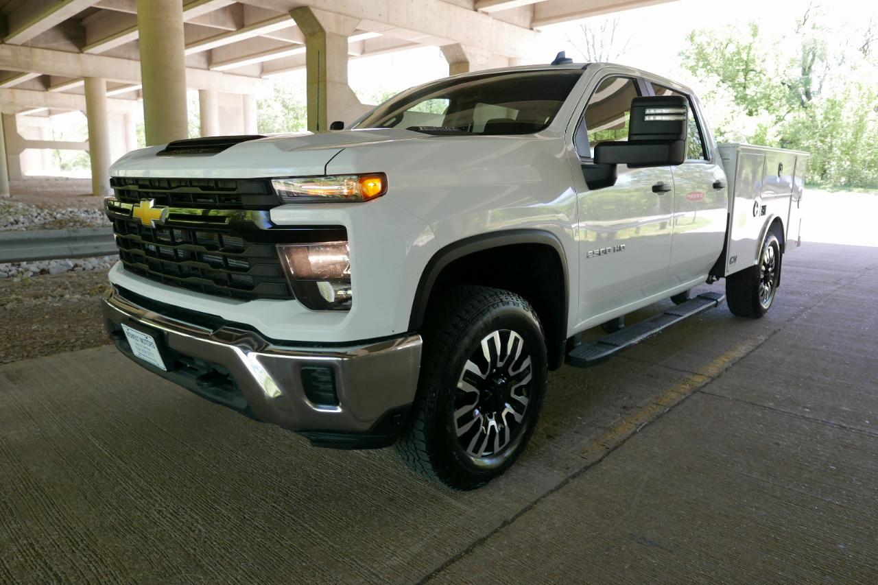 Chevrolet Silverado 2500HD 4WD Crew Cab 172" Custom 2024