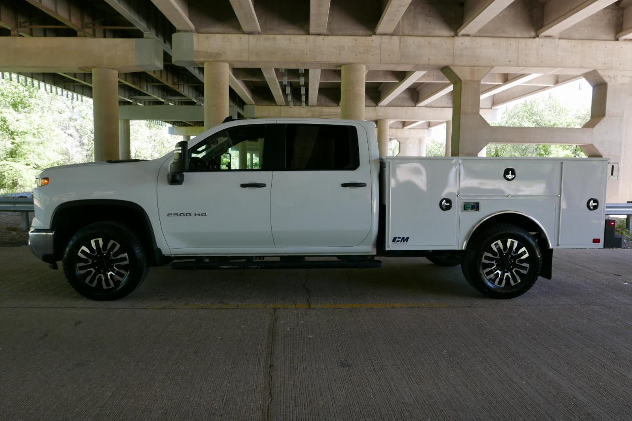 Chevrolet Silverado 2500HD 4WD Crew Cab 172" Custom 2024