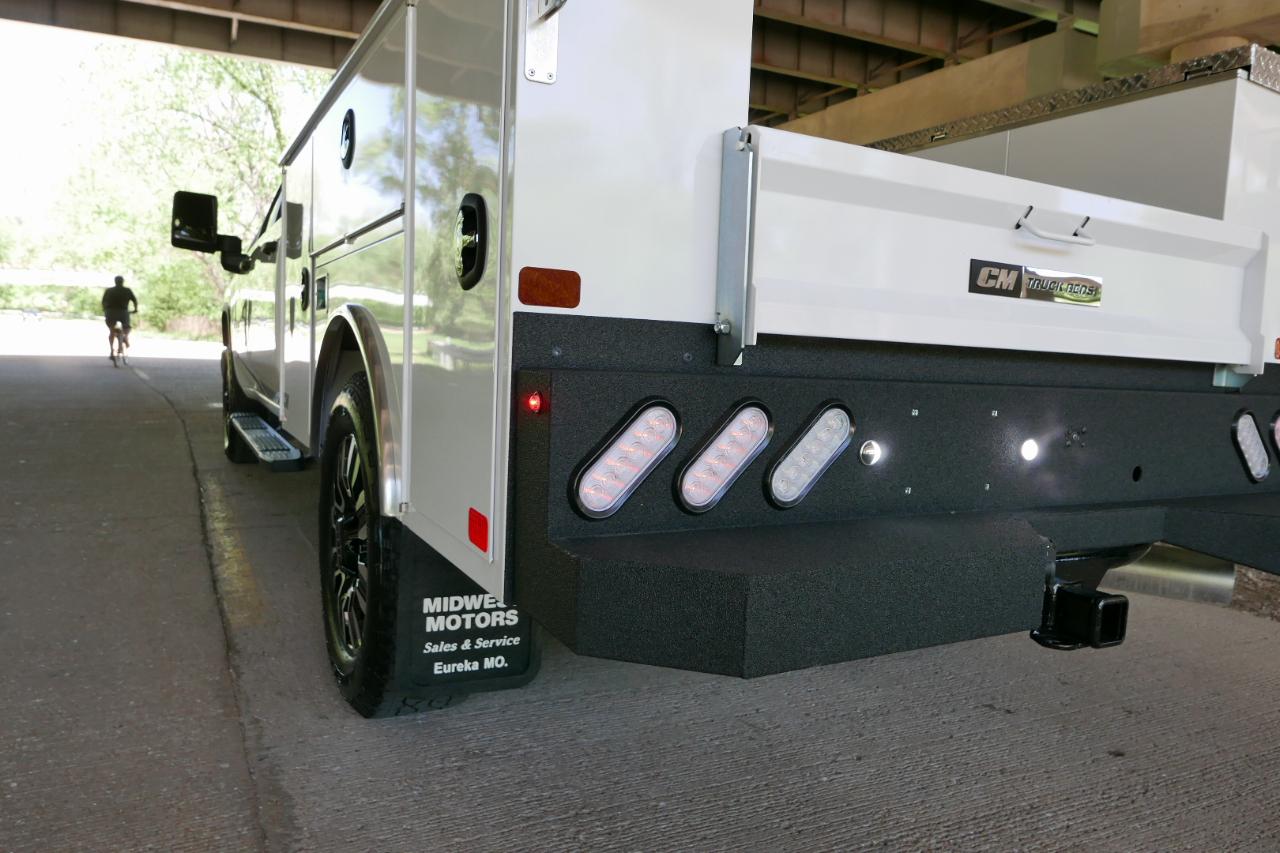 Chevrolet Silverado 2500HD 4WD Crew Cab 172" Custom 2024