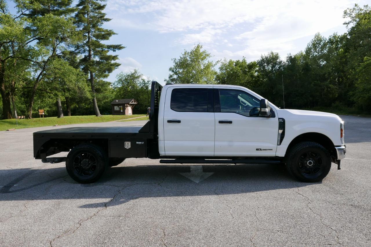 Ford Super Duty F-350 SRW XLT 4WD Crew Cab 8' Box 2024