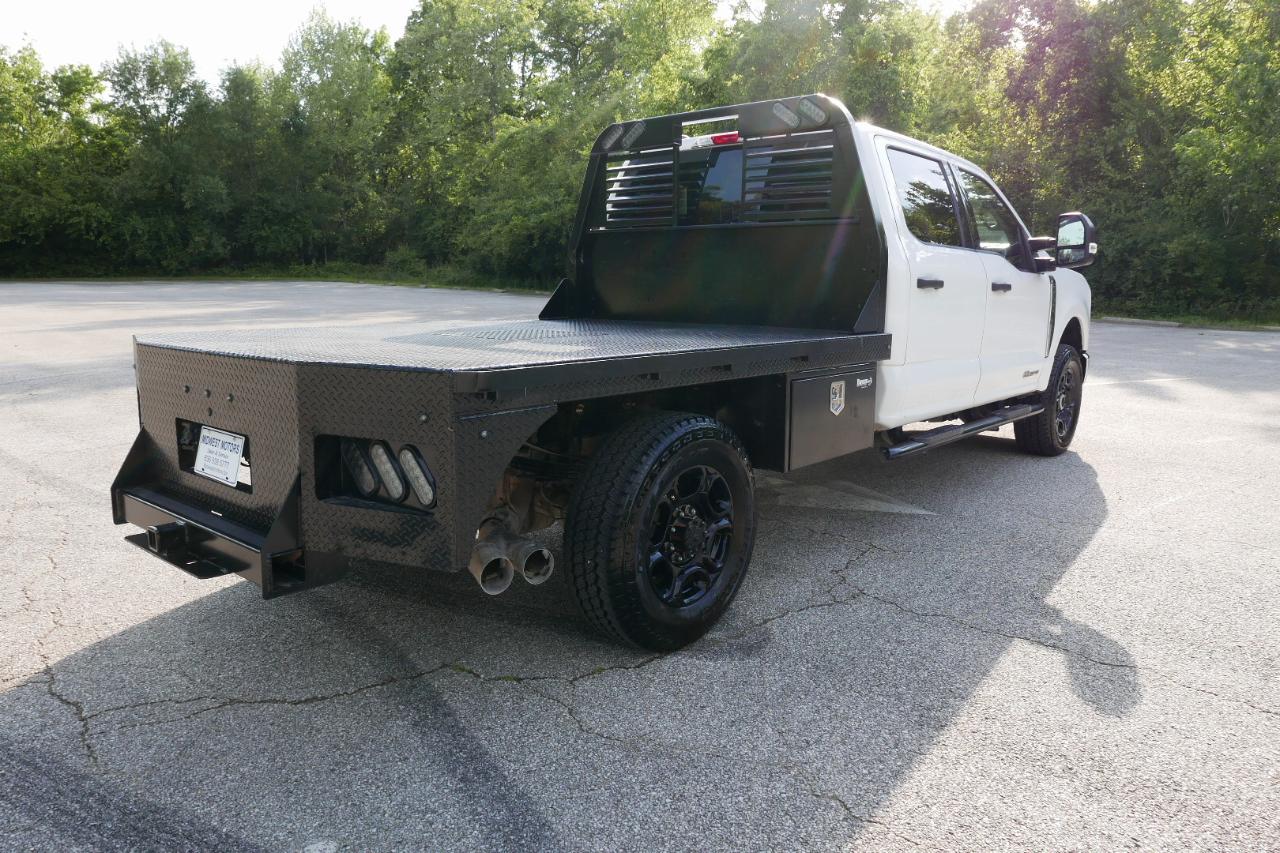 Ford Super Duty F-350 SRW XLT 4WD Crew Cab 8' Box 2024