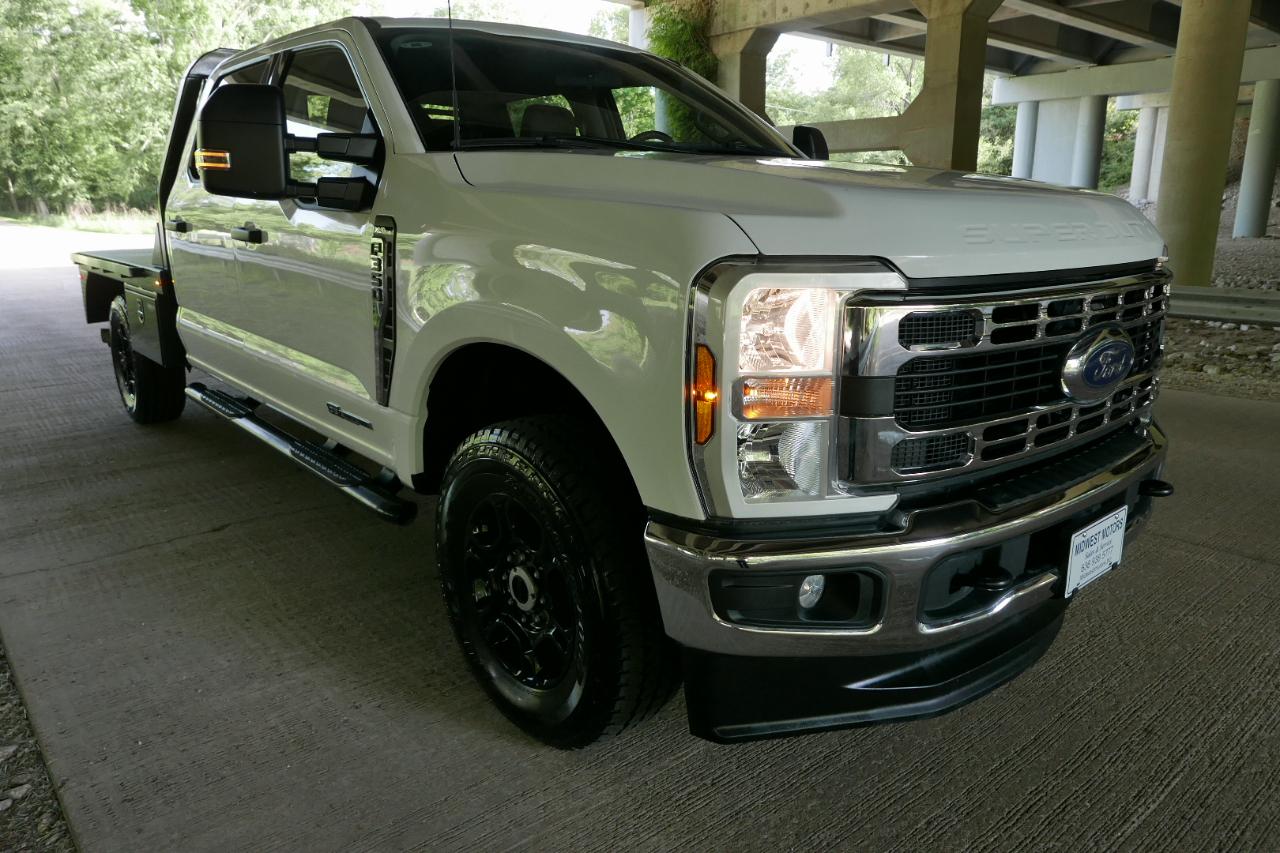 Ford Super Duty F-350 SRW XLT 4WD Crew Cab 8' Box 2024