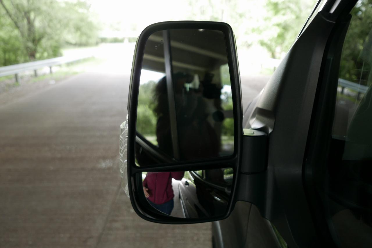 Ford Transit Passenger Wagon T-350 148" Med Roof XL RWD 2023