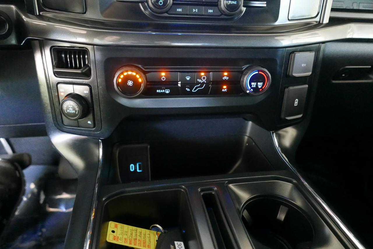 Ford F-150 XL 4WD SuperCrew 5.5' Box 2023